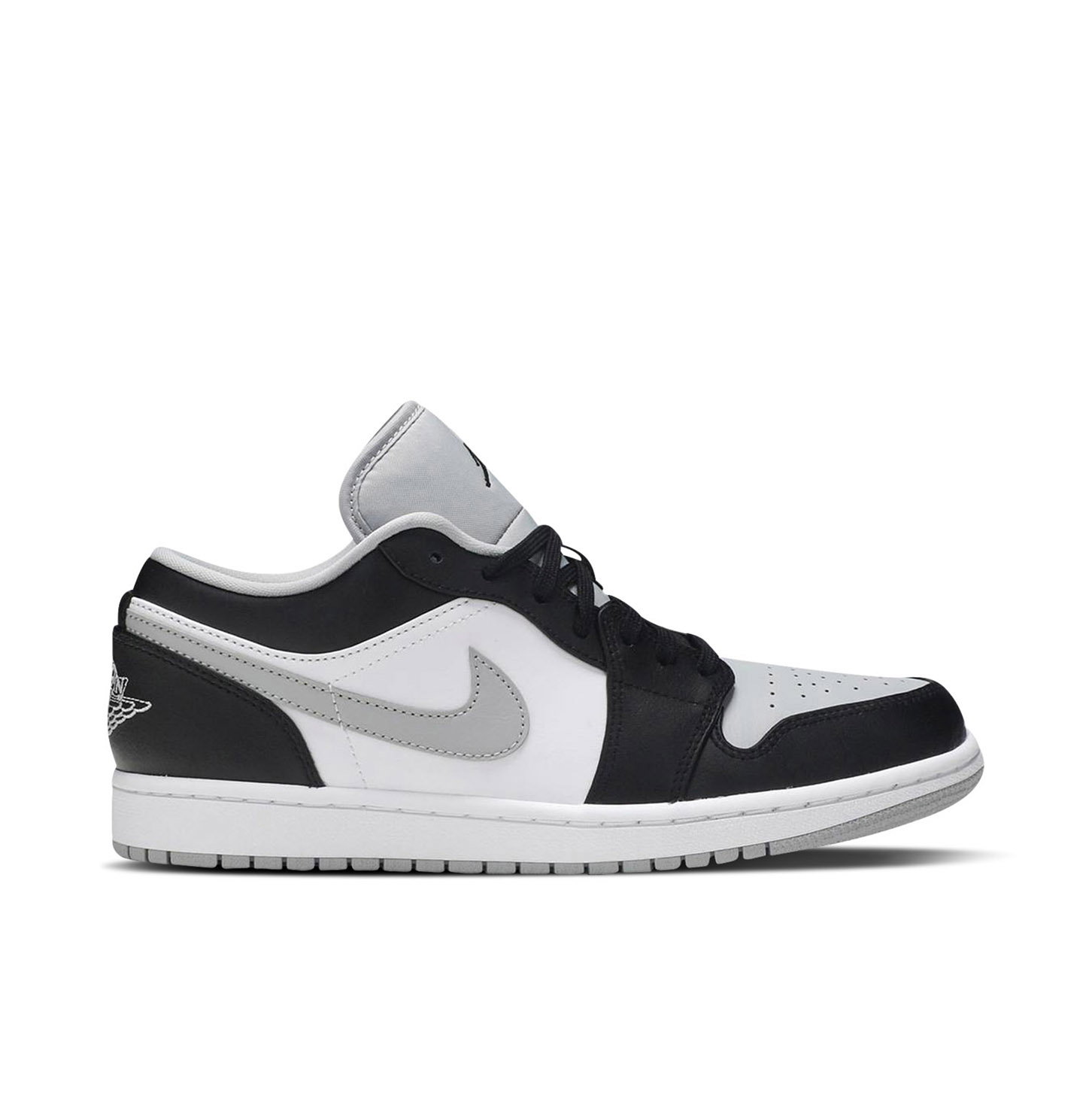 01 (1) NIKE AIR JORDAN LOW - Image 1